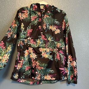 Xersion floral wind breaker